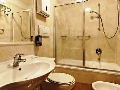 Hotel Stromboli Rome