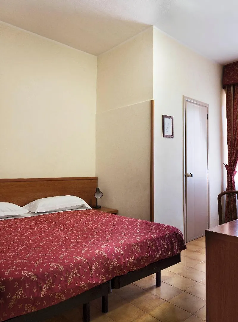 Hotel Stromboli 3*, Rome